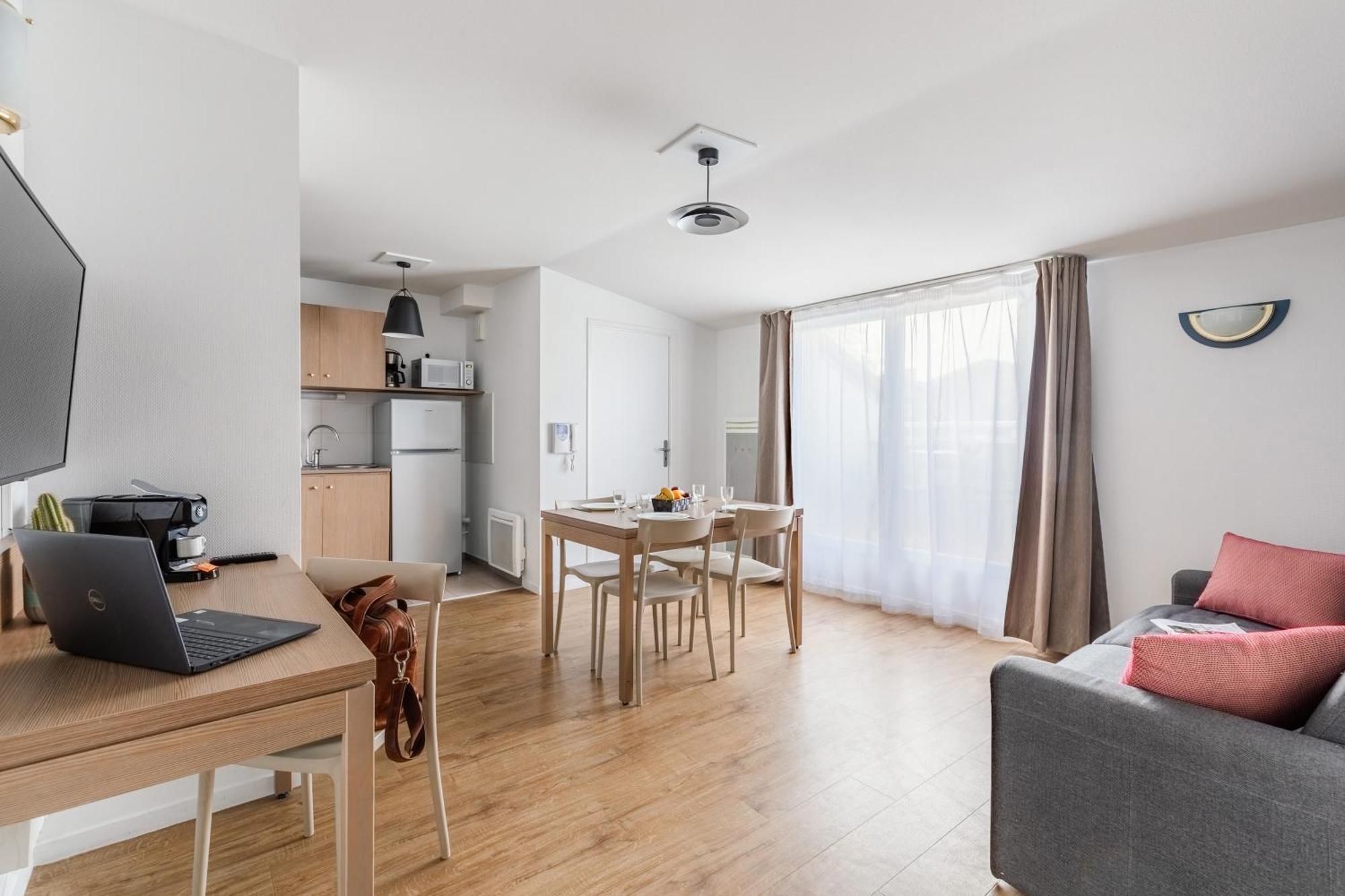 Appart'City Confort Niort Centre ภายนอก รูปภาพ